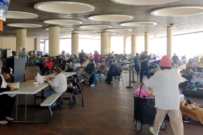 Protect CA - News - Image of Orange County's first year-round homeless shelter, the Courtyard